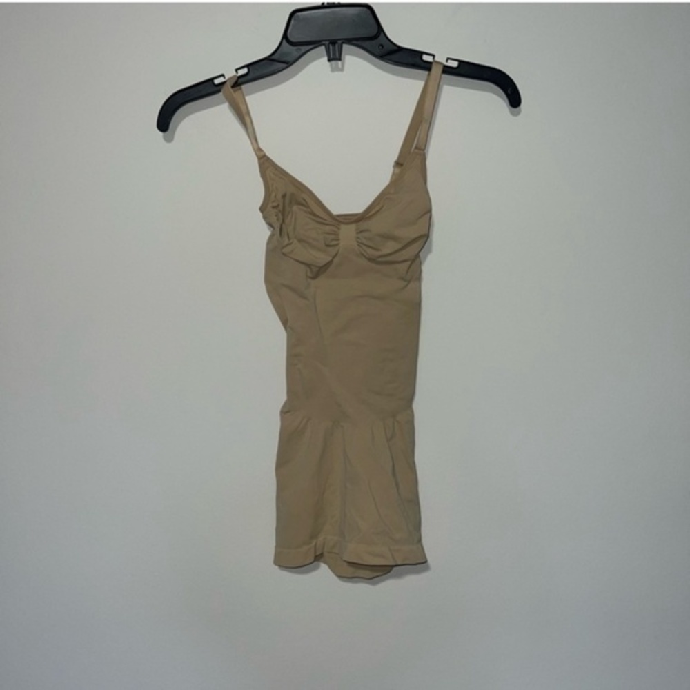 Skims SEAMLess SCULPT SLIP DRESS CLAY MEIDIUM 2